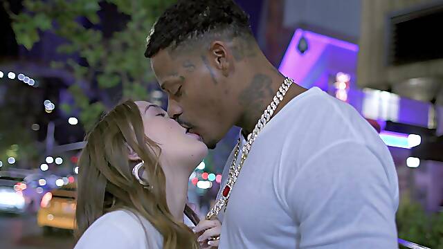 Amateur Danni Rivers devours Jason's massive BBC in sloppy BJ