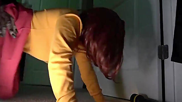 Velma cosplay