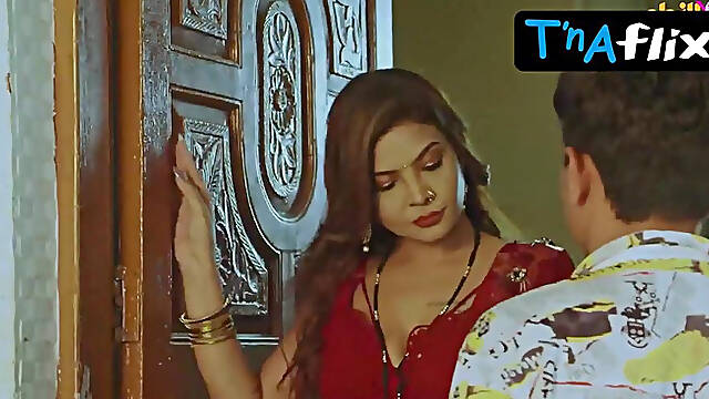 Naaz Khan Bikini Scene in Pathshala 2