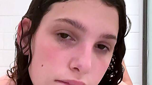 Small tit brunette banged on the floor