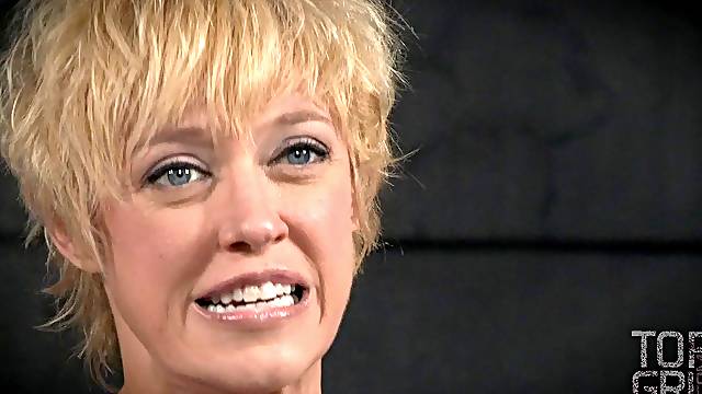 Dee Williams is prepared for being tortured by a dominant lady