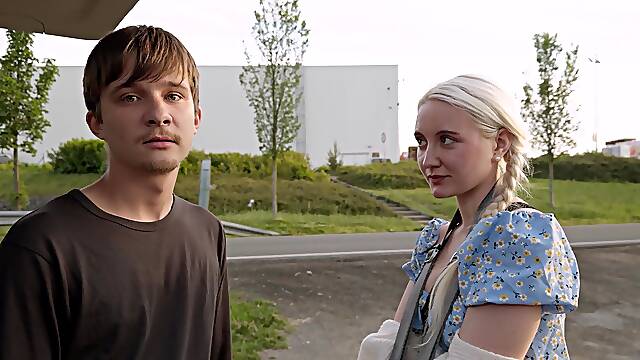 Daruma Rai gets her juicy pussy railed in doggy style