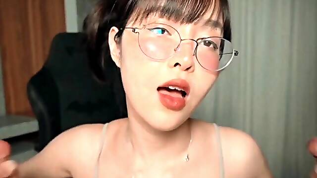 Teen blowjob threesome