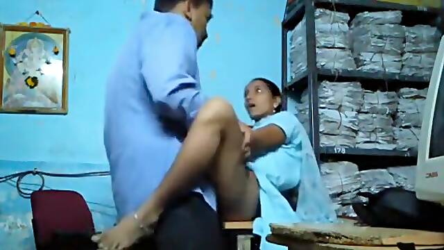 Ζευγαρι Τριο, Ζωντανες Καμερες