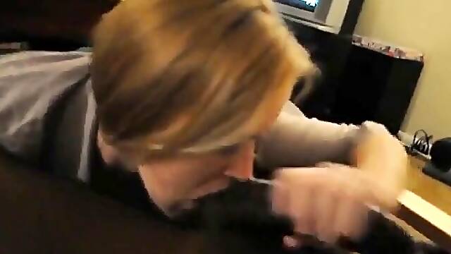 Blonde Babe Services Her Black Man Amateur Ass-Licking Vide