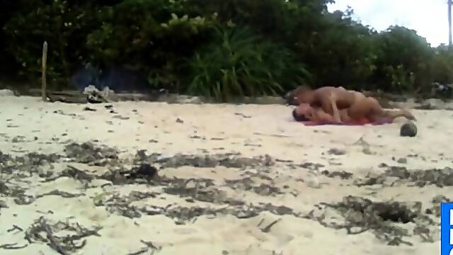 Beach Love Motion Outdoor Amateur Fun