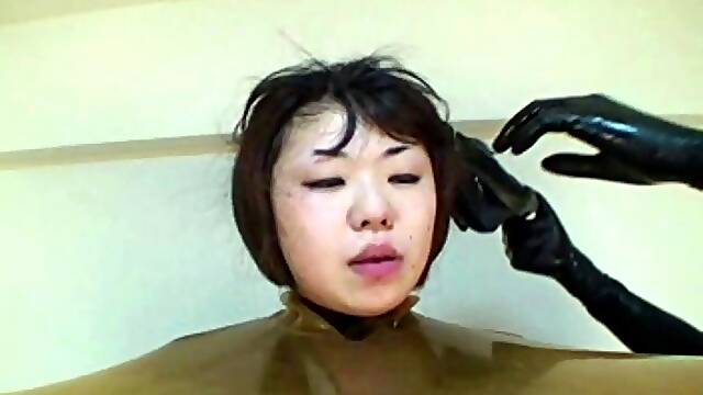 Amateur blondie solo anal masturbation