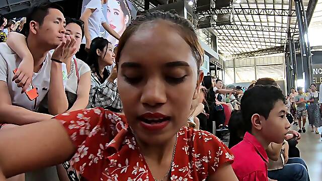 Fatty girl who loves big cocks warms up for a hardcore sex