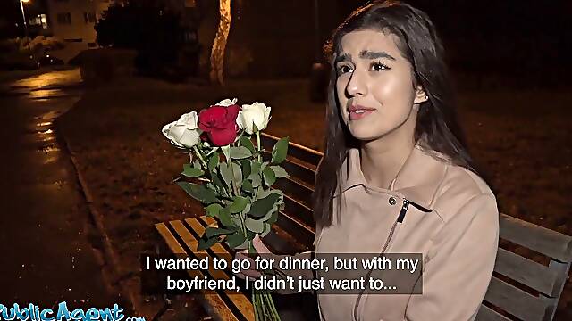 Μπανιο Κερατωμα, Πακιστανες Δημοσια, Στομαχι