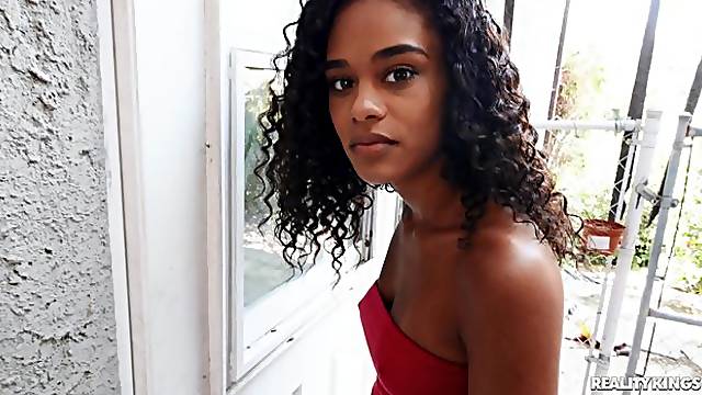 Cú Não Quero, Ebano Calcinha