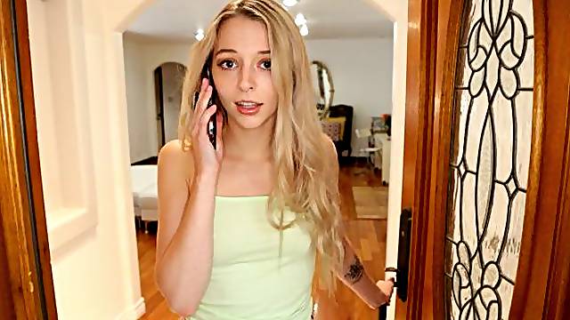 Masturbação No Sofa, Sexo Oral Gozada Na Boca