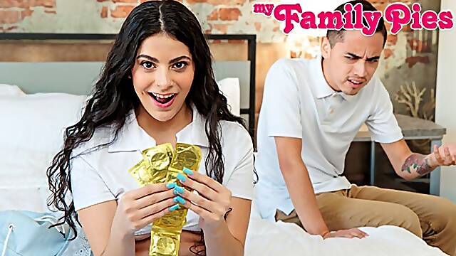 Pornstar clip with perfect Juan El Caballo Loco and Angel Gostosa from My Family Pies