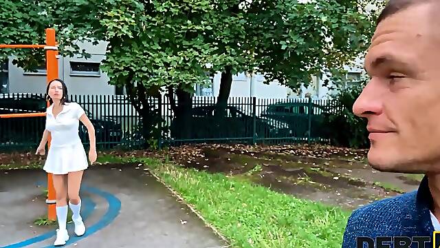 Beautiful babe gets rid of her debt with a penis inside her pussy