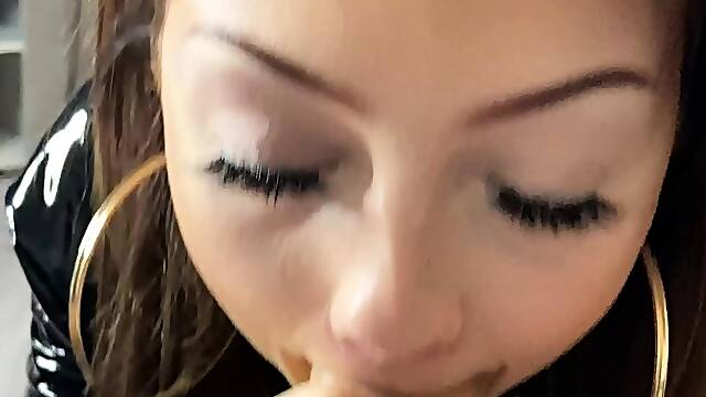 Wet and messy amateur blowjob and handjob