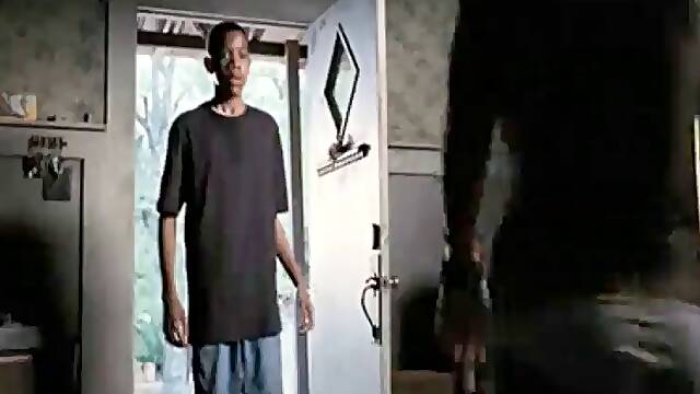 Ξανθιά, Πορνο Με Σκηλια