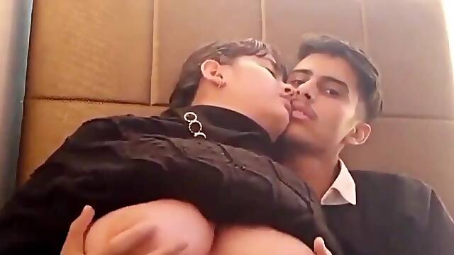 Agra Muslim Woman Monstrous Orbs Pressing Intercourse Paramour Sath Mms