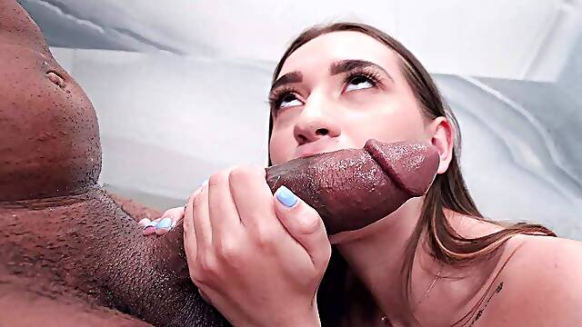 Sera Ryder is sucking the huge black cock