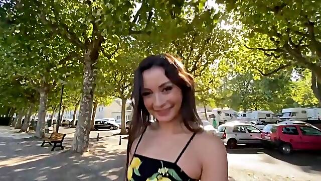 Sexy Milf Valentina Loves To Have Fun W - Valentina Bianco