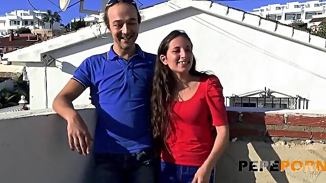 She Had Never Done Porn But With An Ass Like That, She Simply Had To Show It