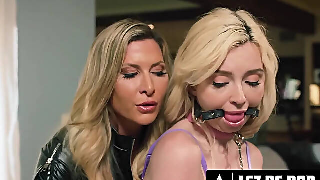 Cute Blond Teen 18+ Gets Fisted By Sexy Stepmother Id Like To Fuck