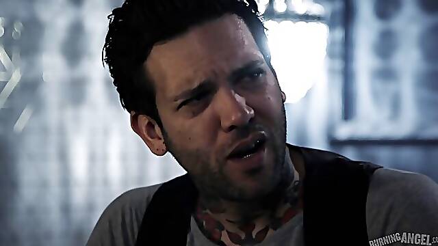 Tattooed man is fucking Aiden Ashley instead of her boyfriend and making her scream while cumming