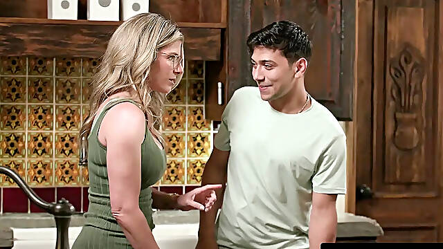 Stepmom Cory Chase gives stepson a wild lap dance and raw pussy fuck