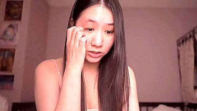Innocent Asian girl reads aloud while studying, turns on sexy Onii-chan