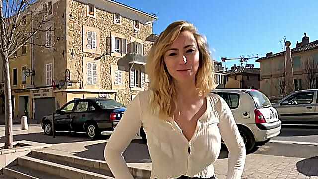 Elisa, beautiful blonde with huge breasts