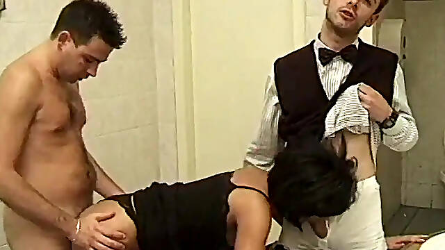 Italian MILF wife gets gangbanged in vintage high heel stockings