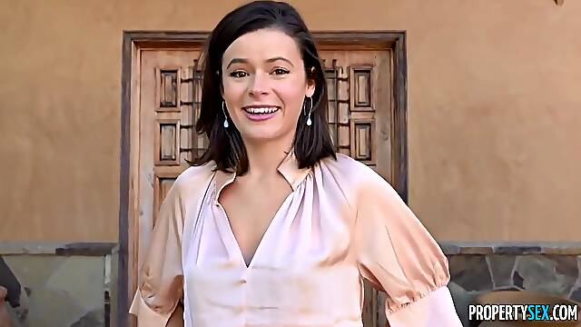 Magrinhas Mamas Grandes, Cazinha