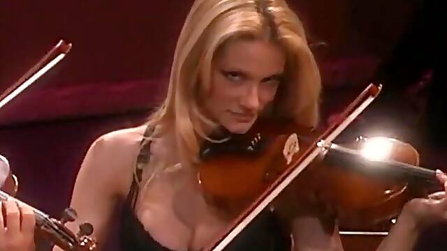 Four Gorgeous Sluts And Two Buff Guys In Orchestral Orgy - Asia Carrera, Jessica Drake And Aria Noir