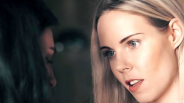 Break - Florane Russell & Lee Anne