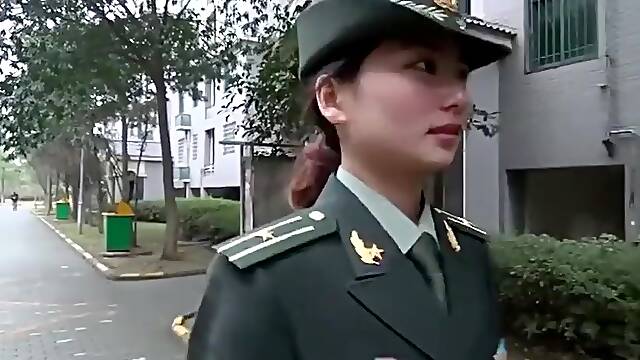 Chinesa Sem Censura, Sexo No Exercito
