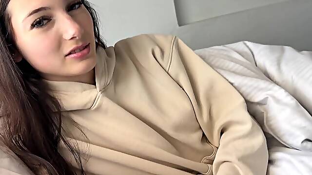 Fam Thrpy Sophie Tyler Sick Day.mp4