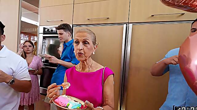 Surprise Sneaky Dick for the Birthday Girl