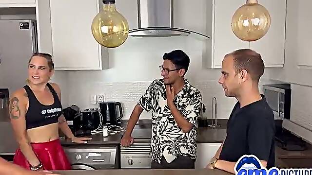 EmePictures - Horny neighbor doesnt have food at home and goes to her neighbors
