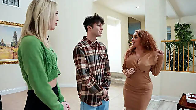 Brazzers: Festive Family Foursome