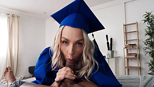 Angie Lynx breathtaking adult clip