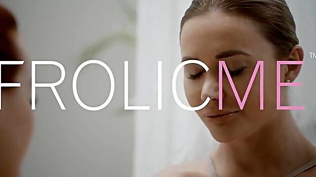 Massagens Lésbicas, Lesbicas Suruba