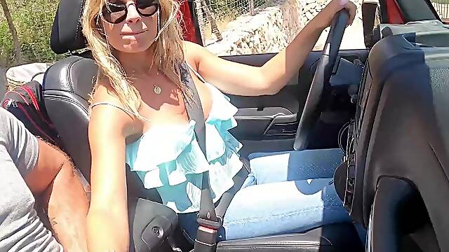 German amateur milf does public blowjob in the car while driving