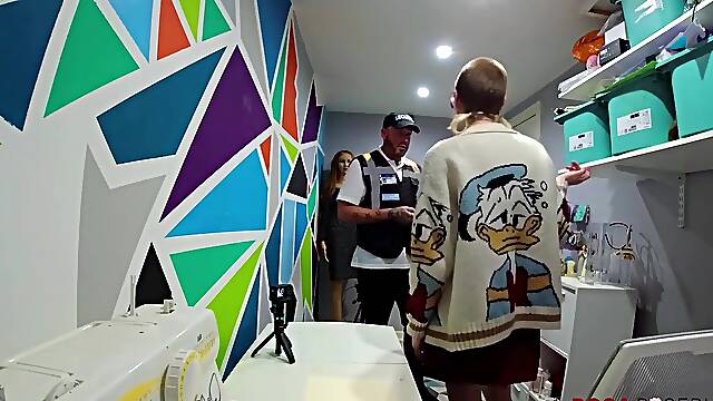 Rosa Caught Shoplifting Afresh & Bangs Security Guard