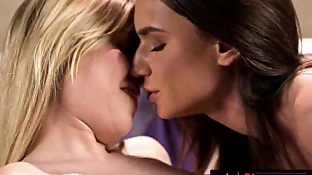 Twenty one SEXTURY - Lana Roy Catches Freya Selfie Nudes & Licks Her Moist Cunt