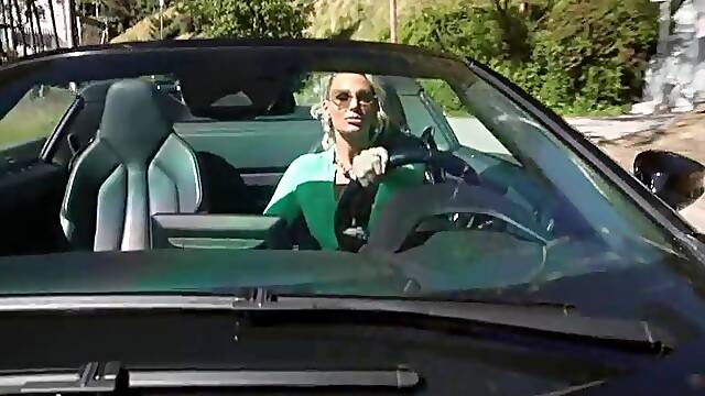 VIXENPLUS Ultimate mother Id like to fuck Phoenix Has Secret BBC Hook-up