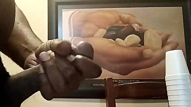 JACKING THA NUT OUT MY BBC!!!!!!