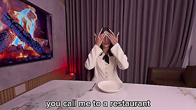 A sexy hotty came on a date and realized that babe had no money