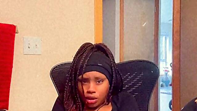 See Beautiful black use 2 toys & CUM HARD