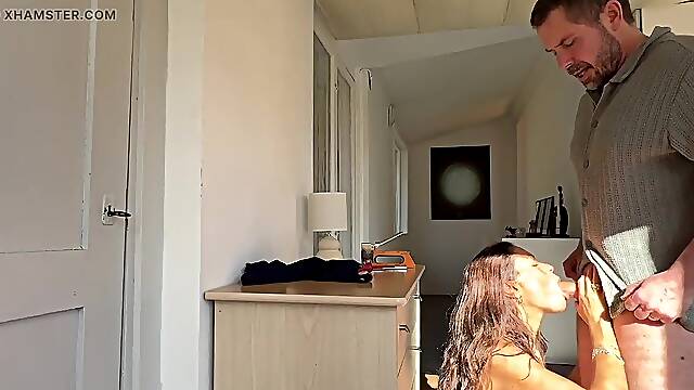 Sexy mother id like to fuck gets tricked by her handyman and ends up getting drilled hard