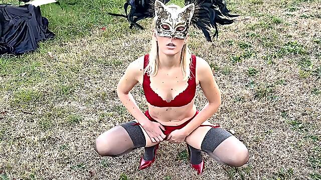 New year, new mask! deepthroat and anal invasion in the open countryside