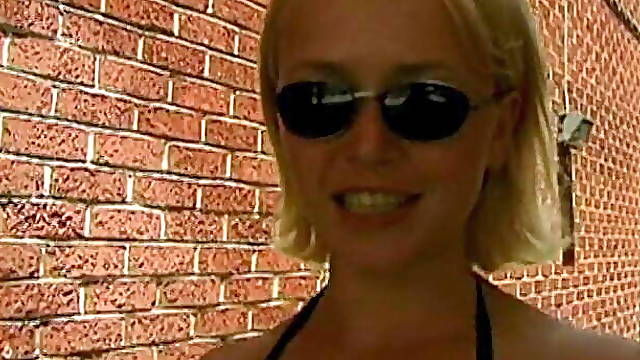 Young girl goes ton an audition and ends up fucking a hard cock dude