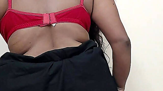 En Suthula Oththu Kili da Sunni - Kaamini Tamil Voice Video